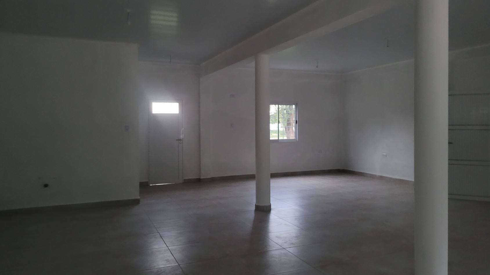 ALQUILER SALON ALDEA BRASILERA SOBRE AVDA. NICOLAS AVELLANEDA