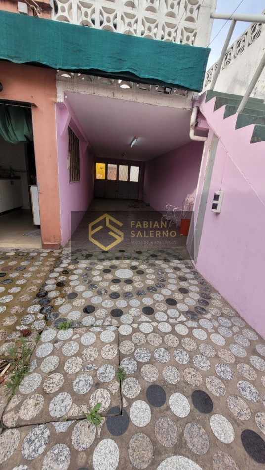 BARRIO SAN AGUSTIN - DOS PROPIEDADES EN UNA - 